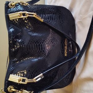 Micheal Kors Crossbody